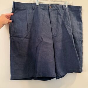 Men’s Joseph A Banks blue linen khaki shorts size 48